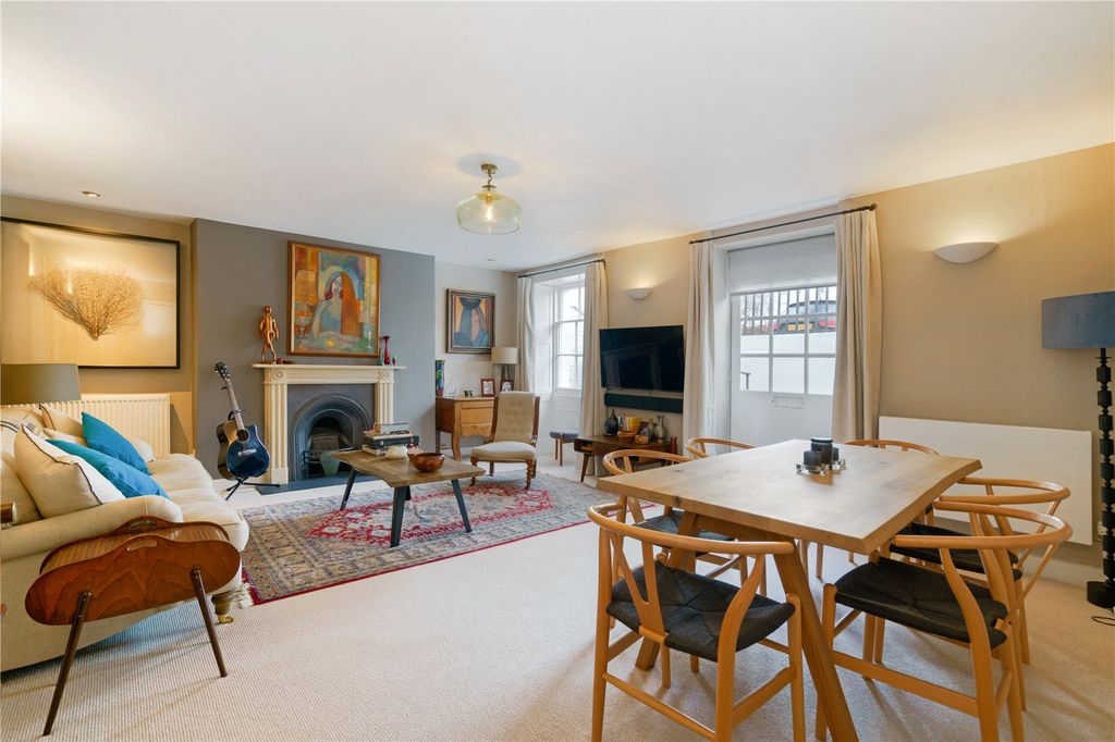 Property photo 3 of 13 Picture No. 09