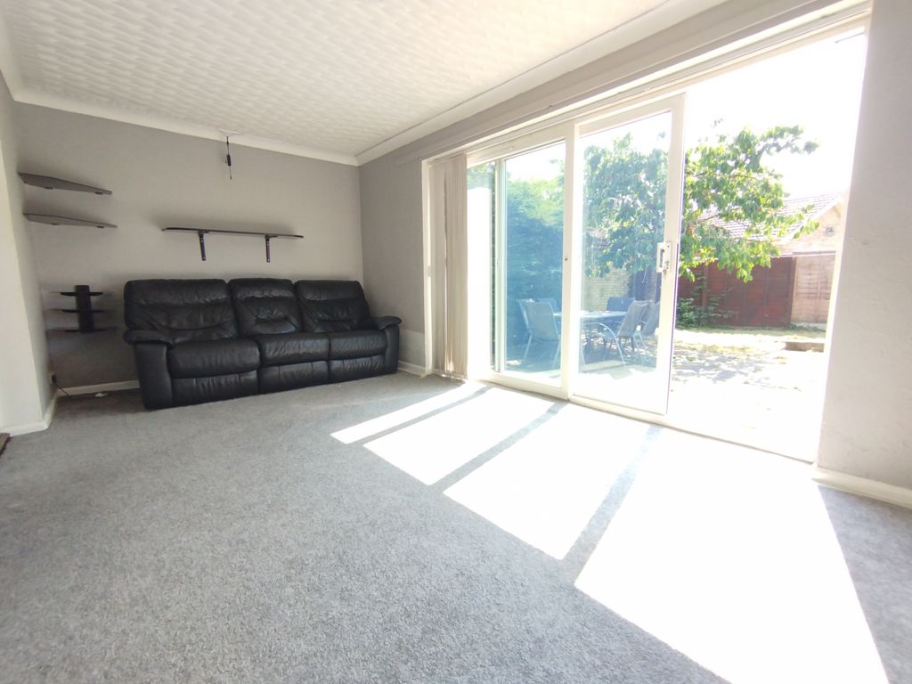 Property photo 3 of 10 Gallery