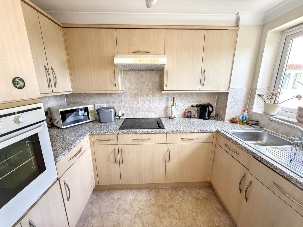 Property photo 2 of 15 Img_3670