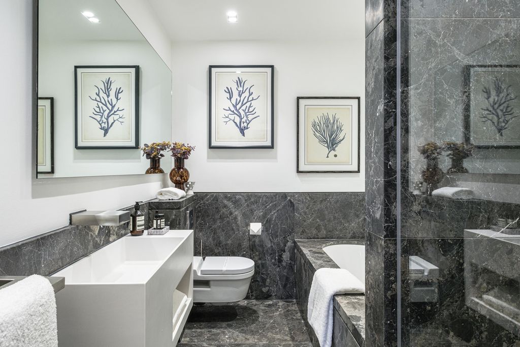 Additional image 36 of 8 bed town house to rentCheyne Walk, London SW3