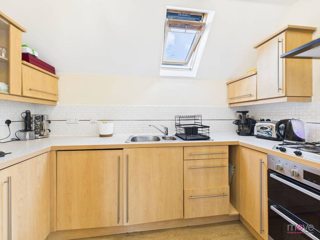 Property photo 2 of 6