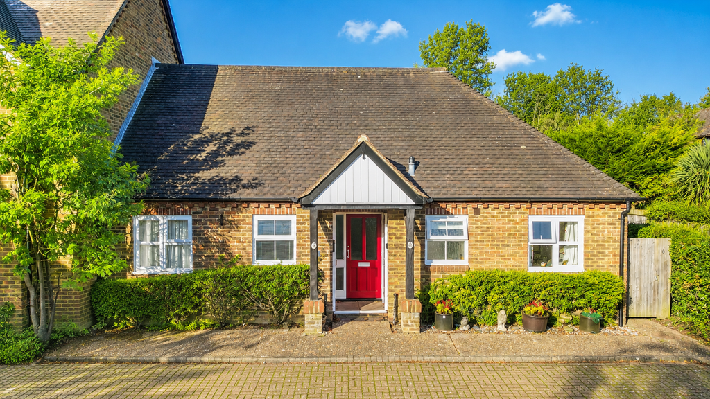 Property photo 1 of 6