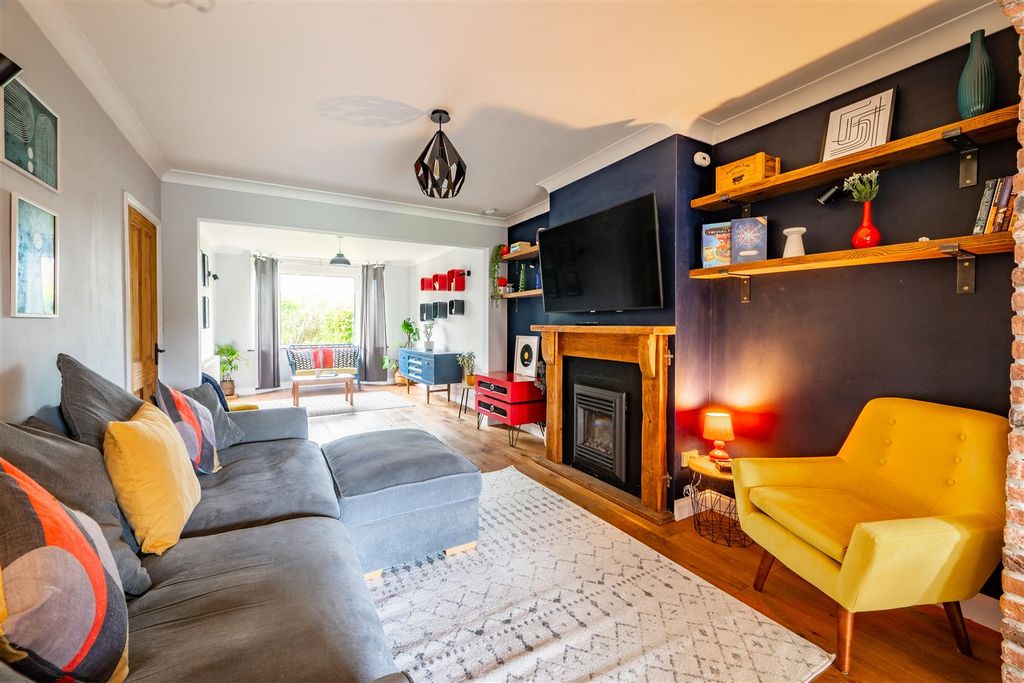Property photo 3 of 52 Sap_Norwich_2_Breackland_Road-26.Jpg