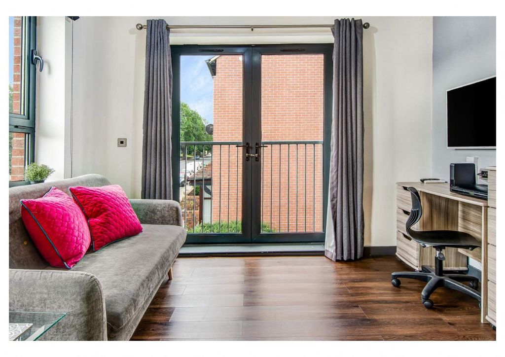 Property photo 3 of 3 Bright Modern Living Area With Juliet Balcony...