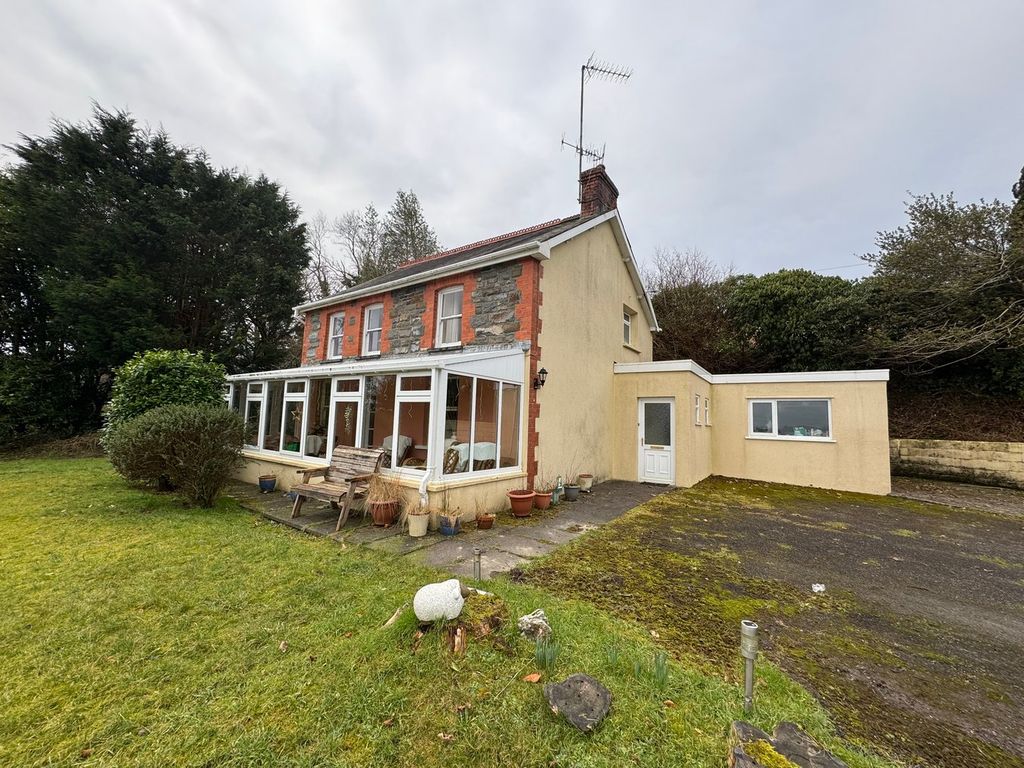 Property photo 1 of 34