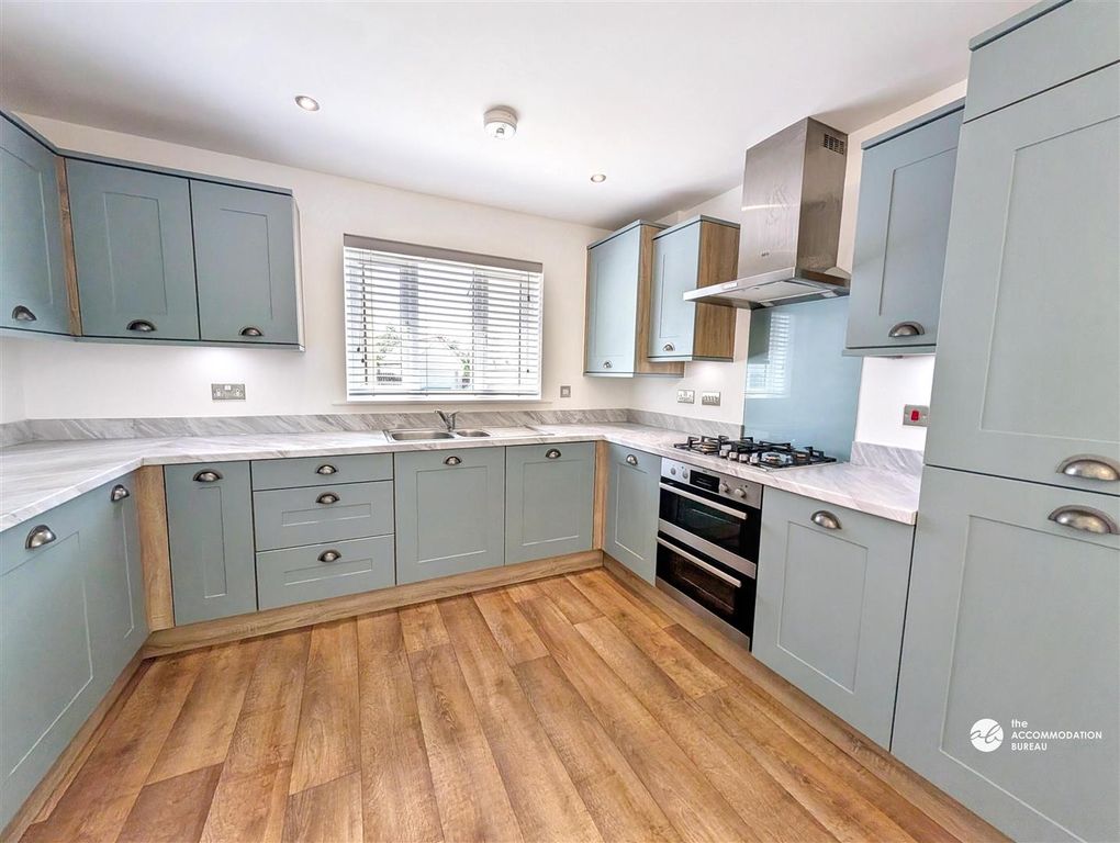 Property photo 2 of 27 Kitchen