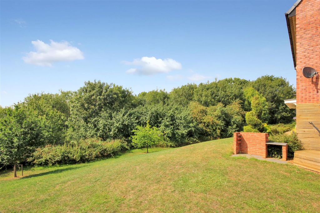 Property photo 2 of 18 Img_6800.Jpg