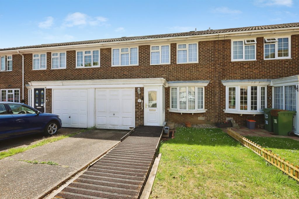 Property photo 1 of 12