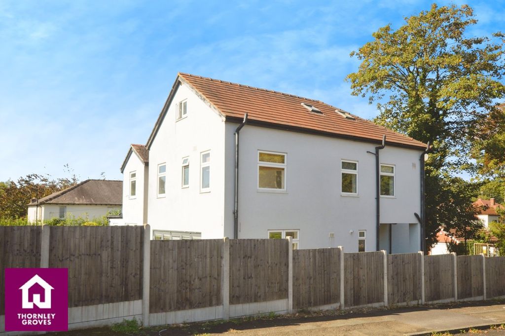 Property photo 1 of 24 External View