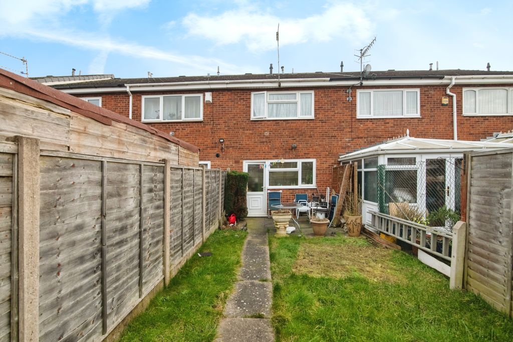 Property photo 2 of 13