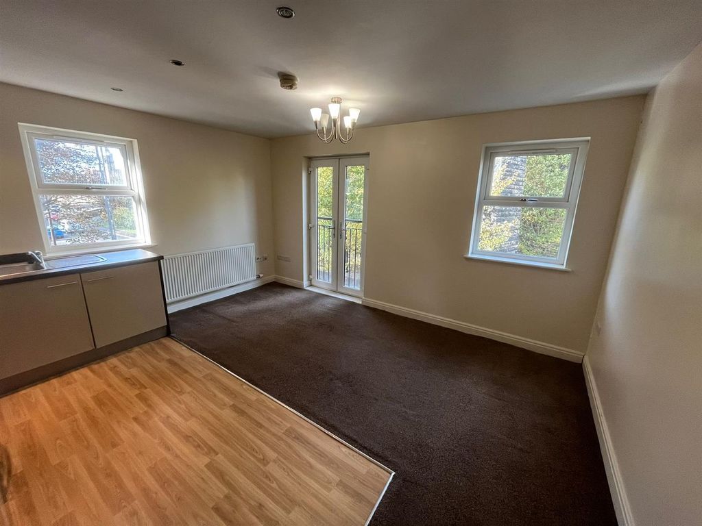 Property photo 1 of 9 Kitchen Diner 1.Jpg