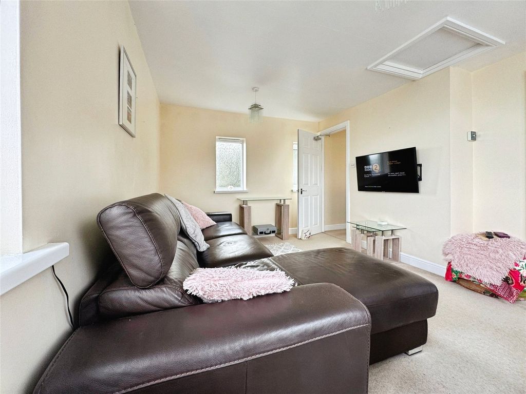 Additional image 7 of 1 bed flat for salePlaidy Park Road, Plaidy, Looe, Cornwall PL13