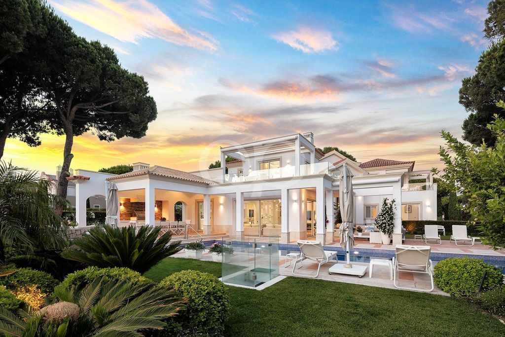 Property photo 1 of 49 Breathtaking Villa In Quinta Do Lago, Algarve