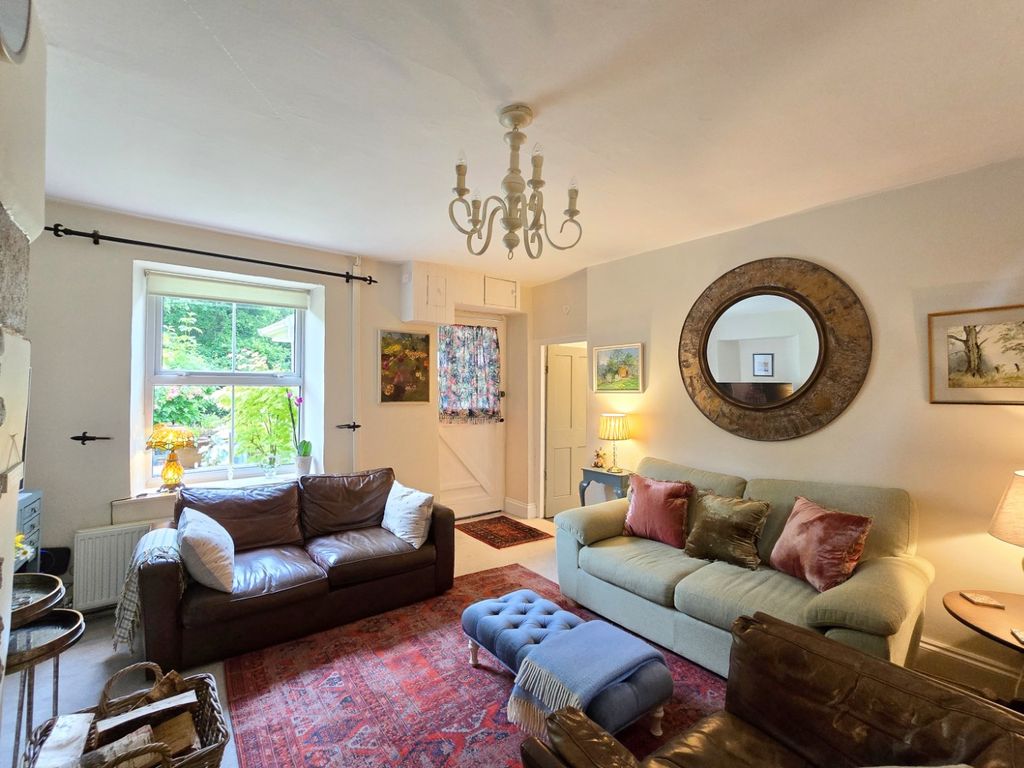 Property photo 3 of 17 5270592