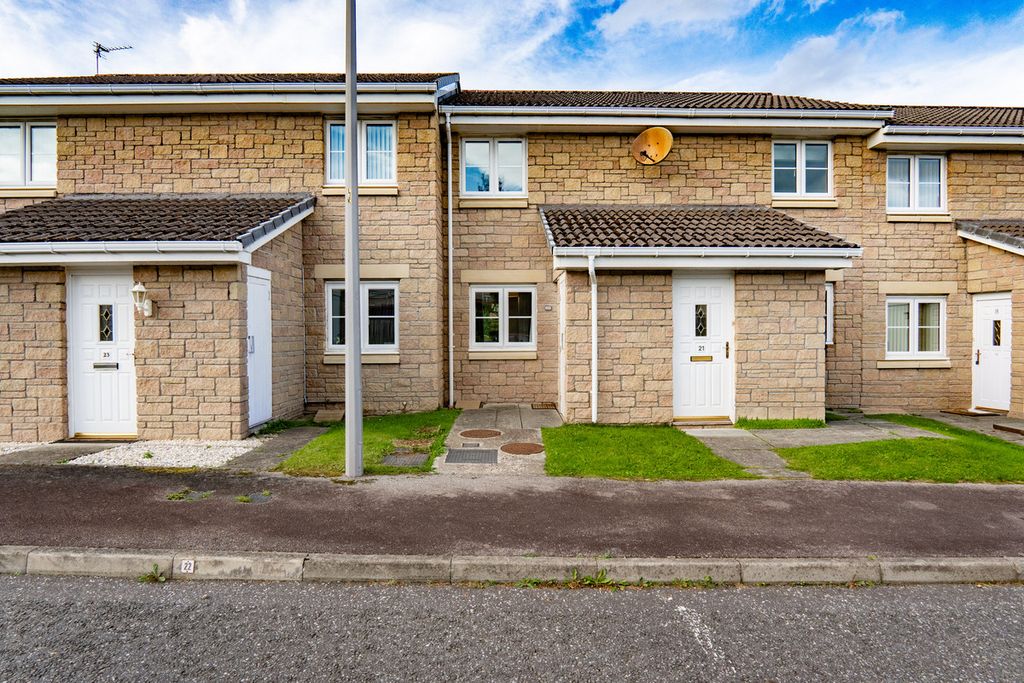 Property photo 1 of 30