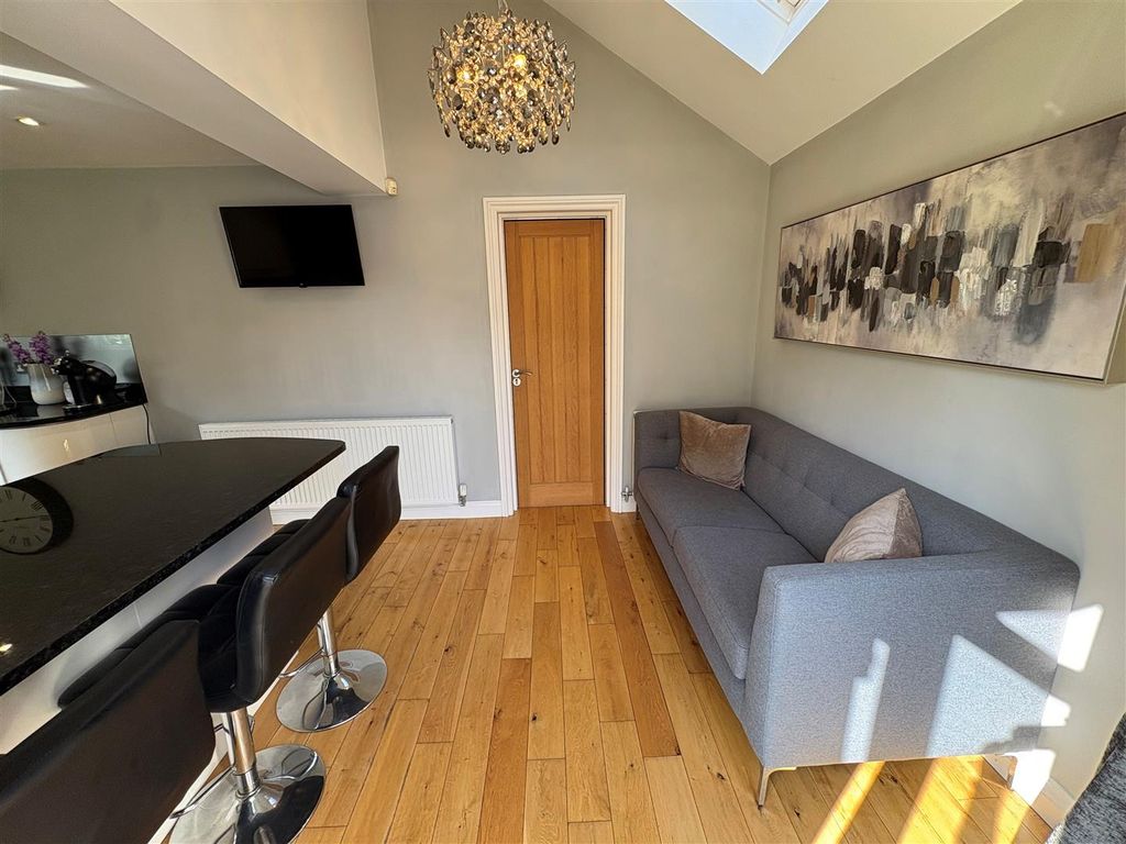 Additional image 12 of 4 bed detached house for saleHorton Street, Heckmondwike WF16