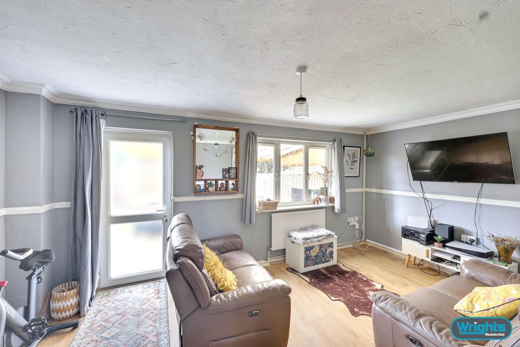 Property photo 2 of 20 Photo 1