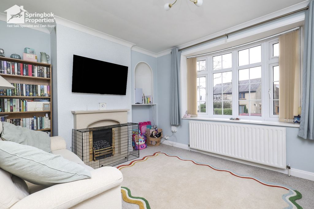 Property photo 2 of 19 Image 2