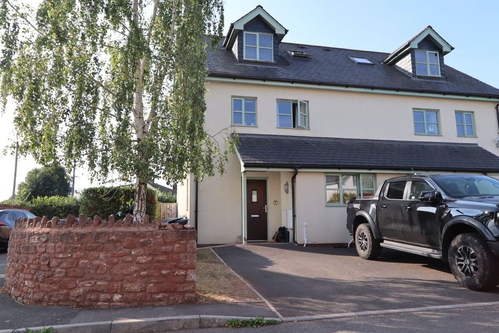 Property photo 1 of 11 Picture No. 01