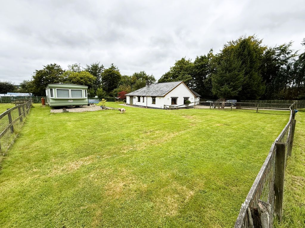 Property photo 2 of 30