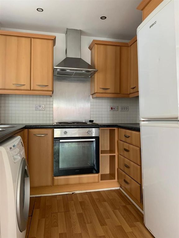 Property photo 3 of 6 Kitchen.Jpg