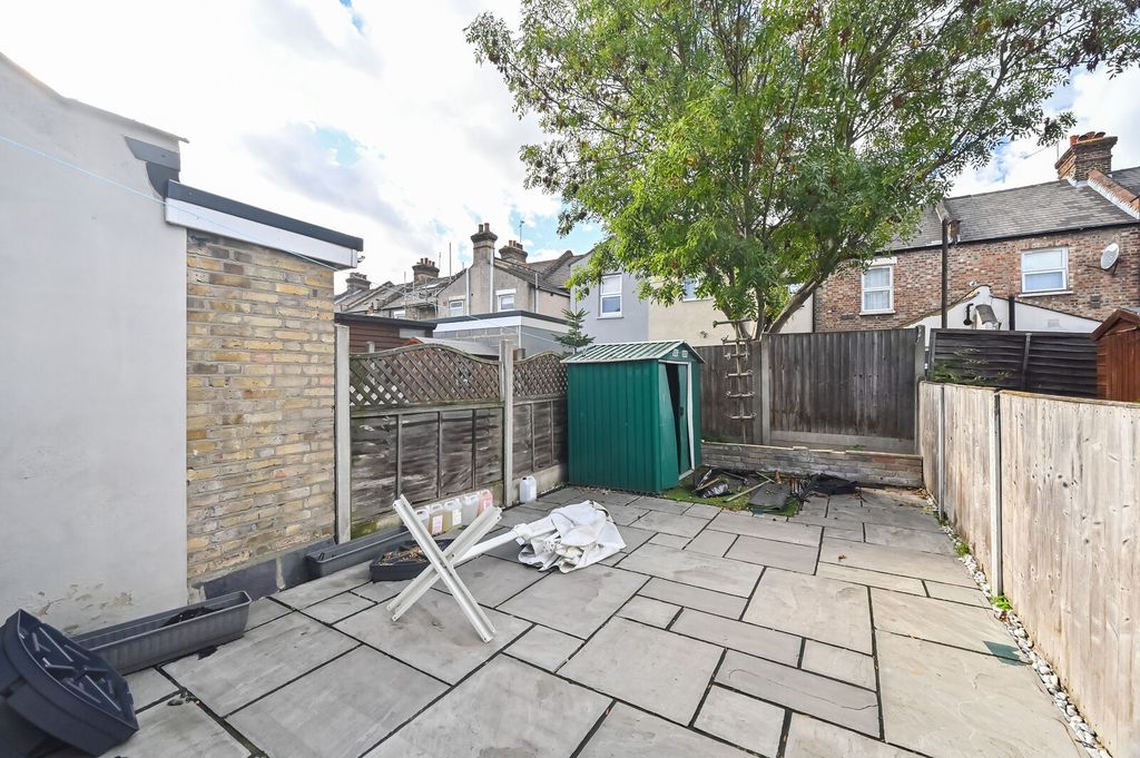 Property photo 1 of 10