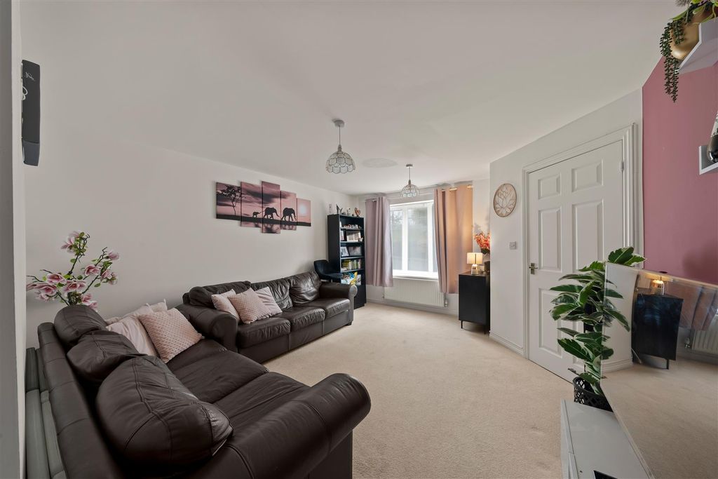 Property photo 2 of 13 Dsc02693.Jpg