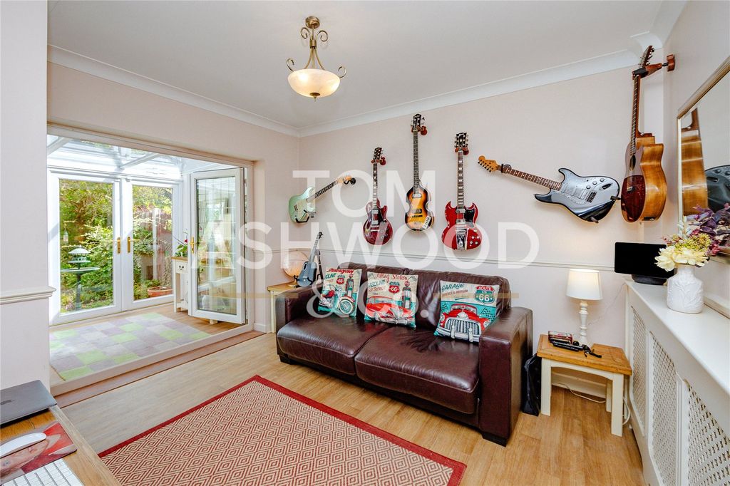Property photo 2 of 16 Picture No. 06