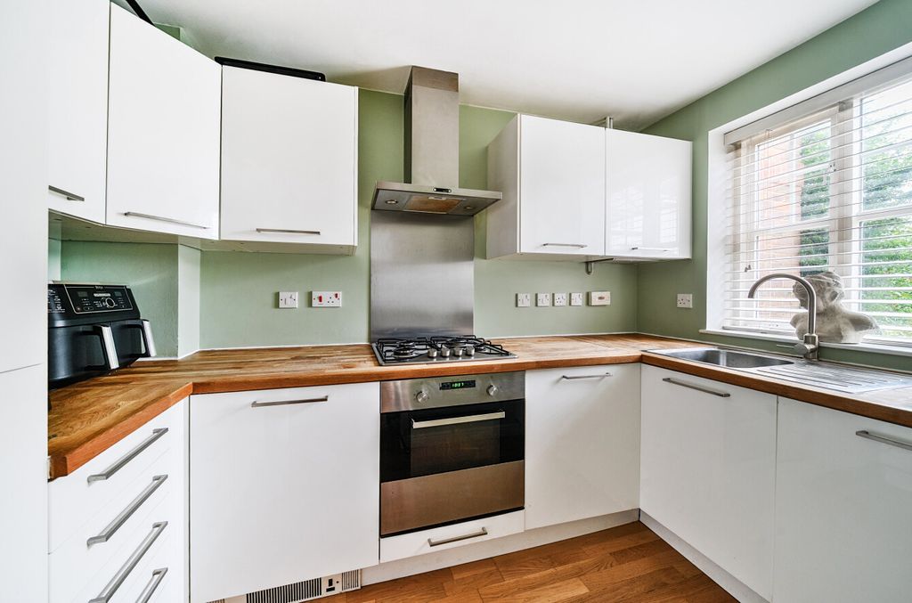 Property photo 2 of 11 1345367-5-68Af3d0...