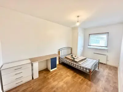 Property photo 1 of 3