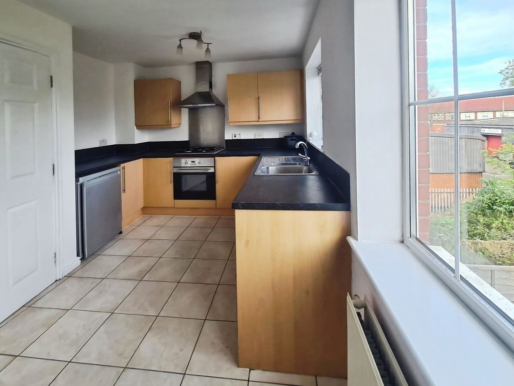 Property photo 2 of 12 Pbox-Img.Jpg