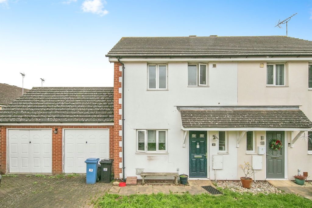 Property photo 1 of 12