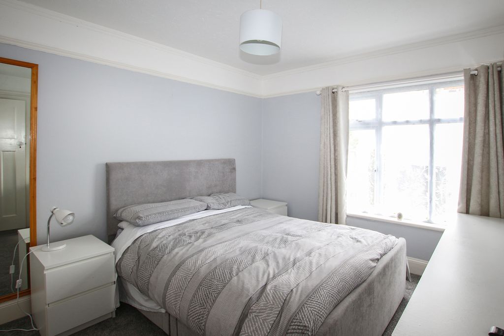 Property photo 3 of 16 Photo 2