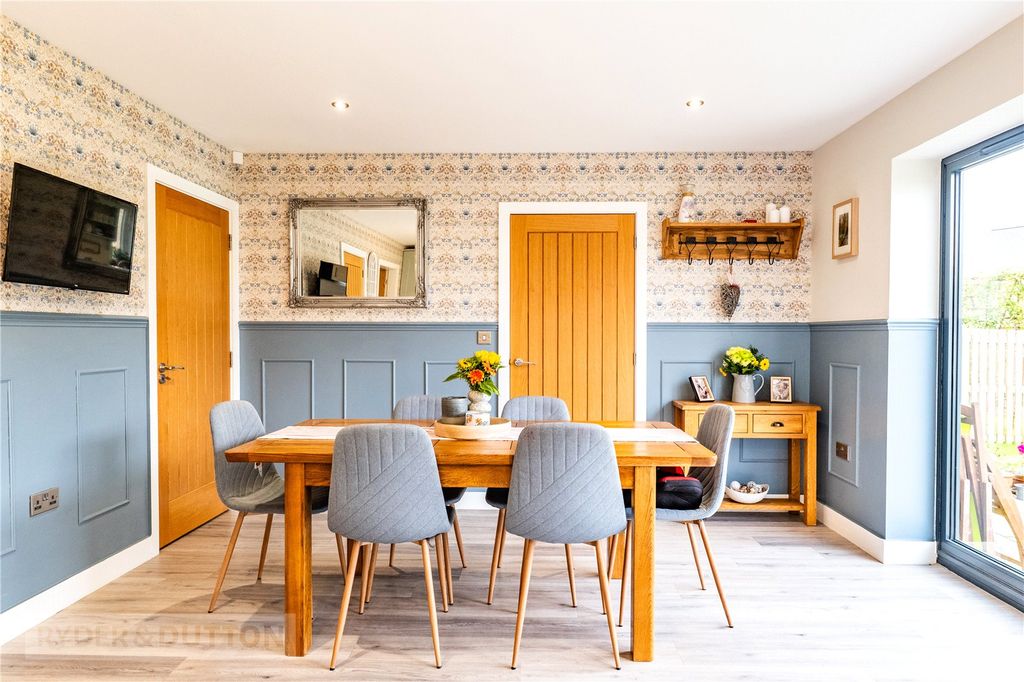 Additional image 6 of 5 bed detached house for saleSummer View, Holmfirth, West Yorkshire HD9