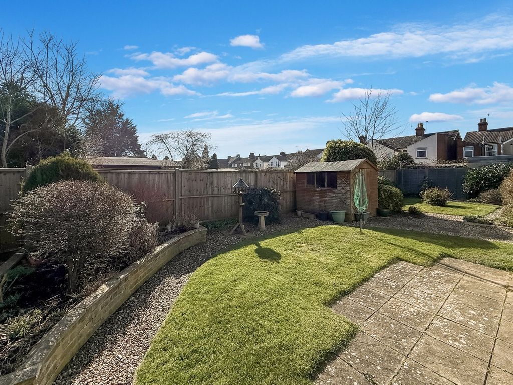 Property photo 2 of 15