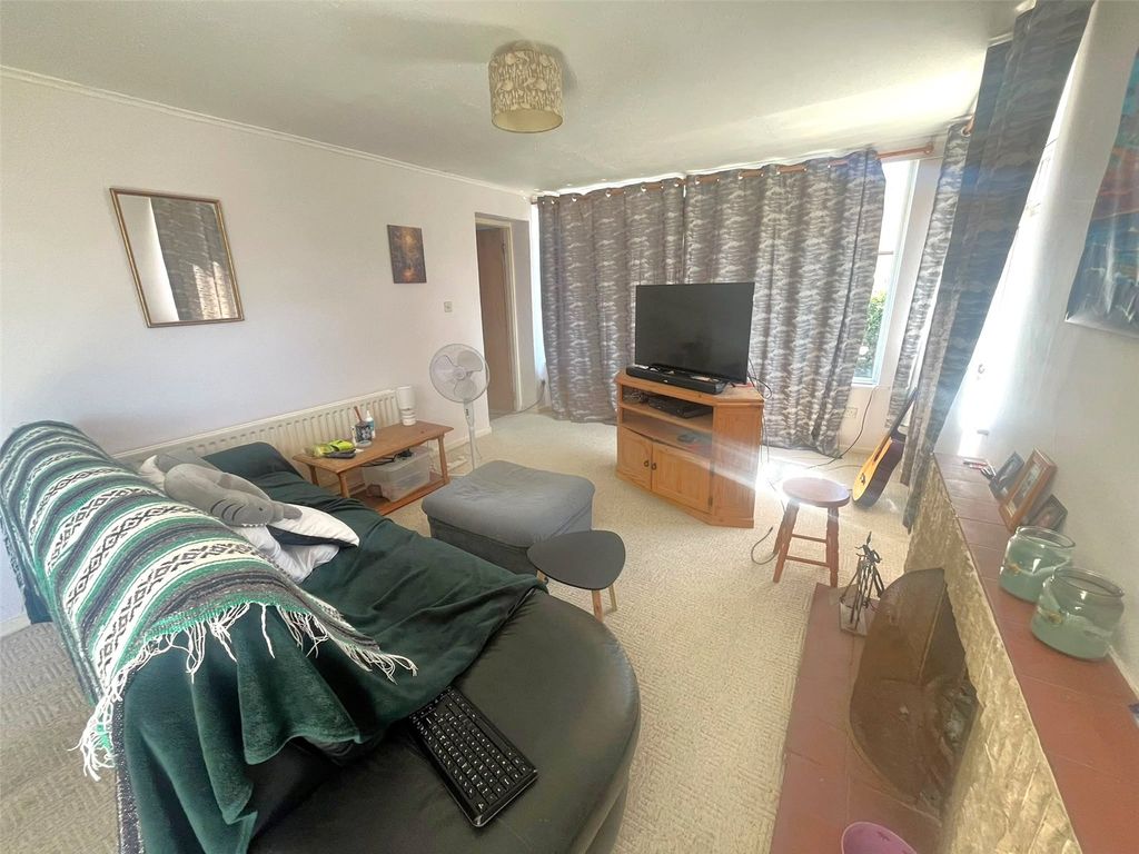Property photo 3 of 18 Picture No. 20
