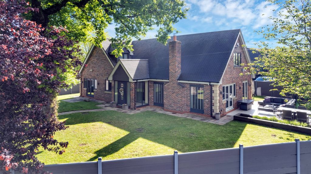 Property photo 1 of 49