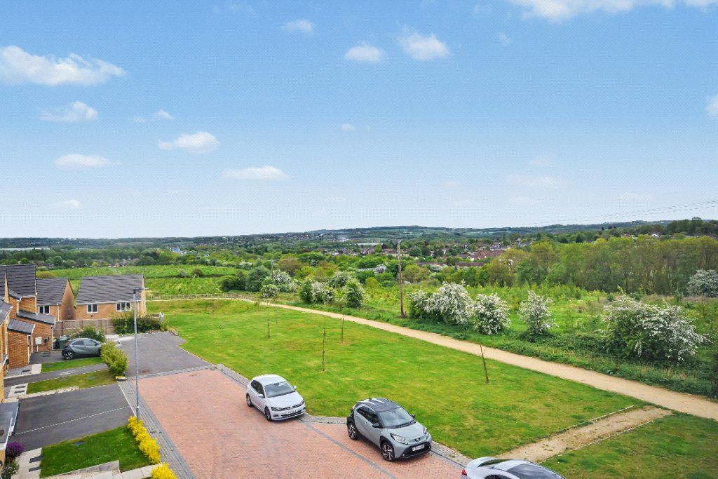 Property photo 2 of 18 Picture No. 03