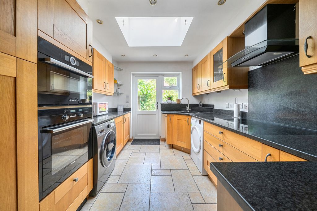 Property photo 2 of 22 Kitchen