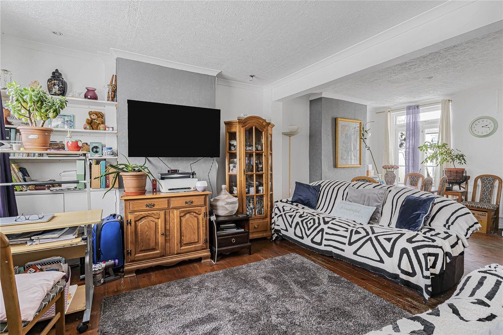 Property photo 2 of 20 Reception Room