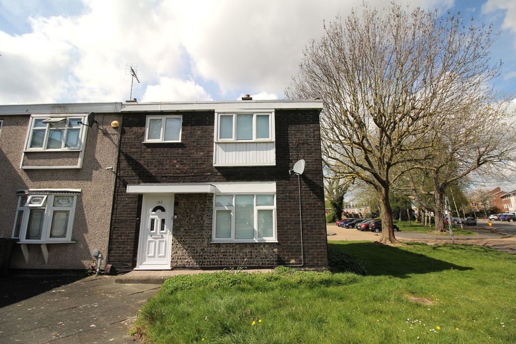 Property photo 1 of 11 Exterior