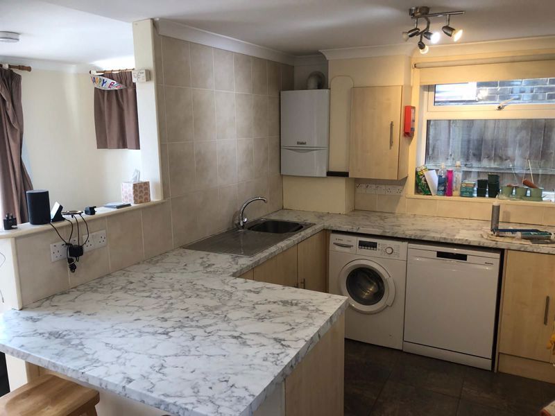 Property photo 2 of 10 Photo 9