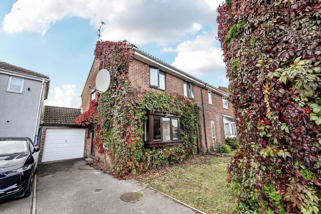 Property photo 1 of 19