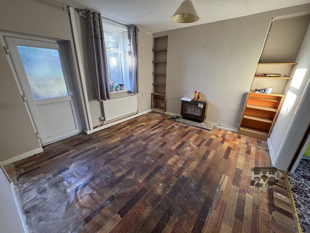 Property photo 2 of 11 Reception Room