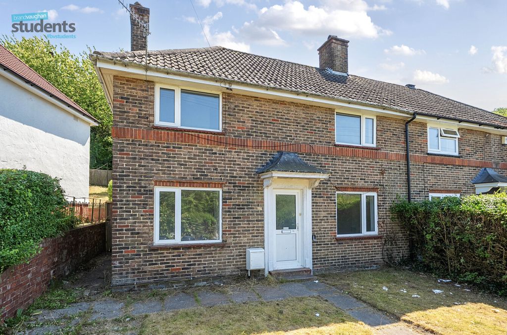 Property photo 1 of 11 F2c165Ec-cc19-4B5...