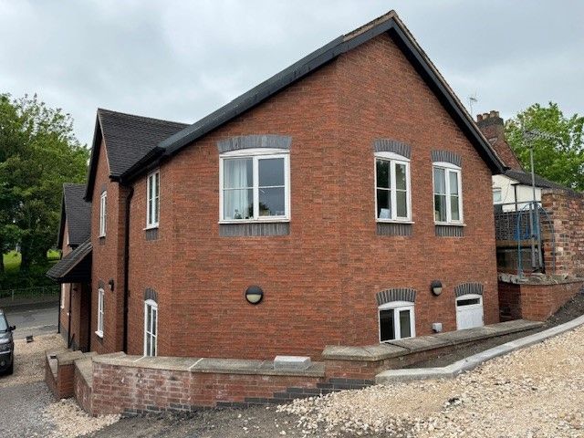 Property photo 3 of 9