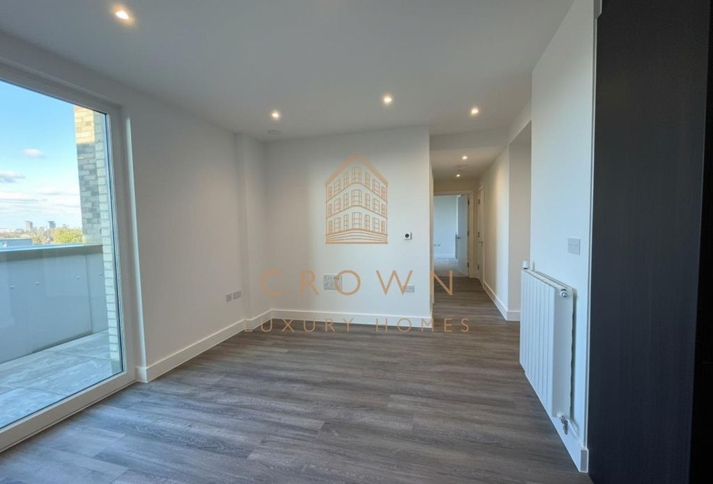 Property photo 1 of 10 Cairncross House - Kbv20305 (2).Jpg