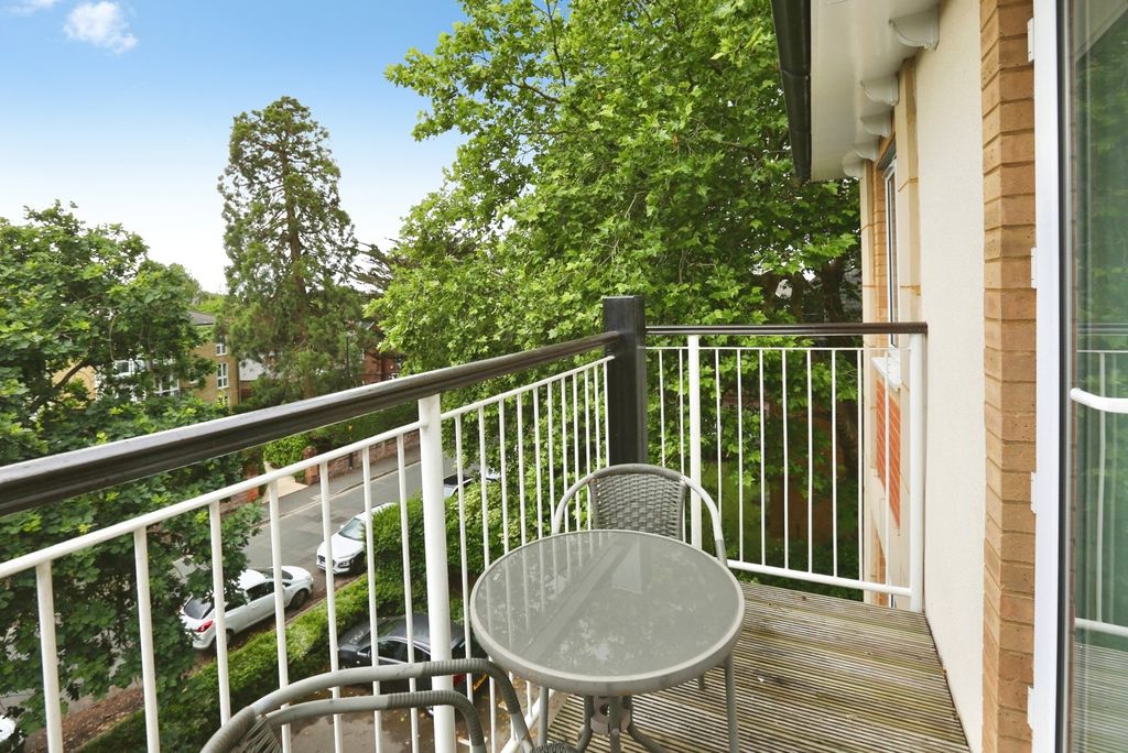 Property photo 3 of 15 Pbox-Img.Jpg