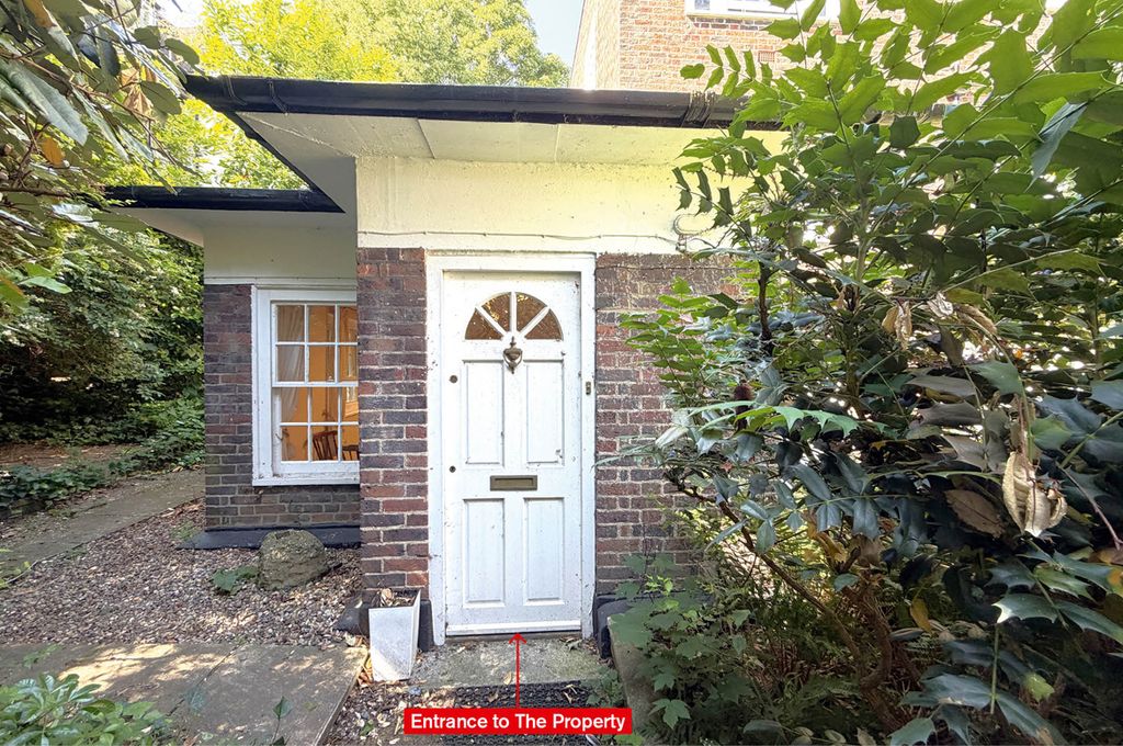 Property photo 1 of 5