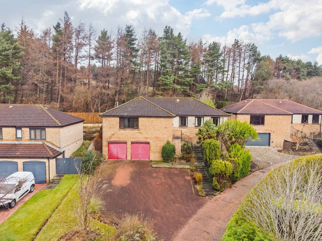 Property photo 1 of 38